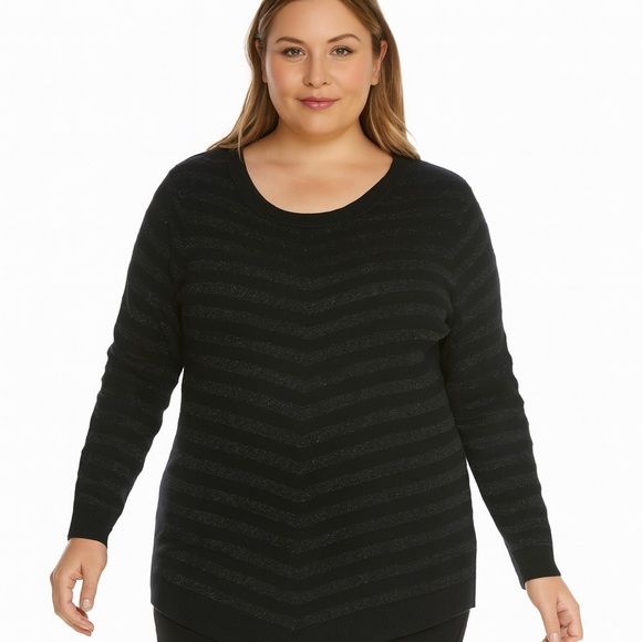 In Studio Sweaters - NWT Brand New InStudio Long Sleeve Lightweight Black Sweater w/Silver Sparkle